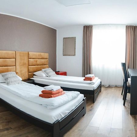 Myda Hotel Apahida Luaran gambar