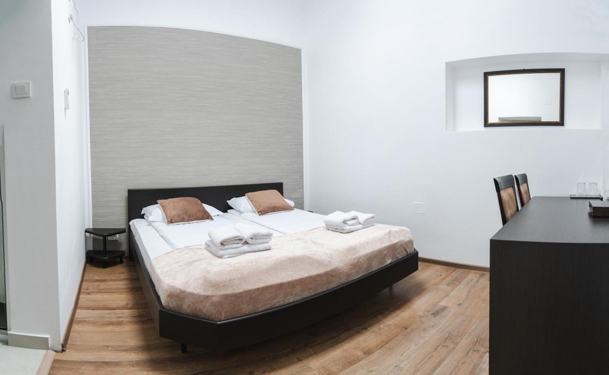 Myda Hotel Apahida Luaran gambar