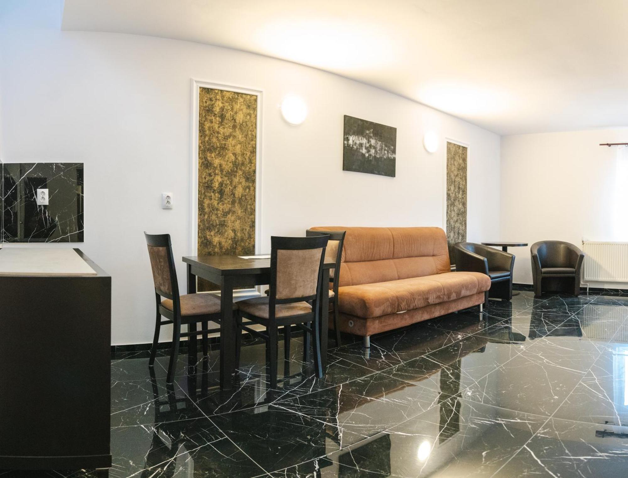Myda Hotel Apahida Luaran gambar