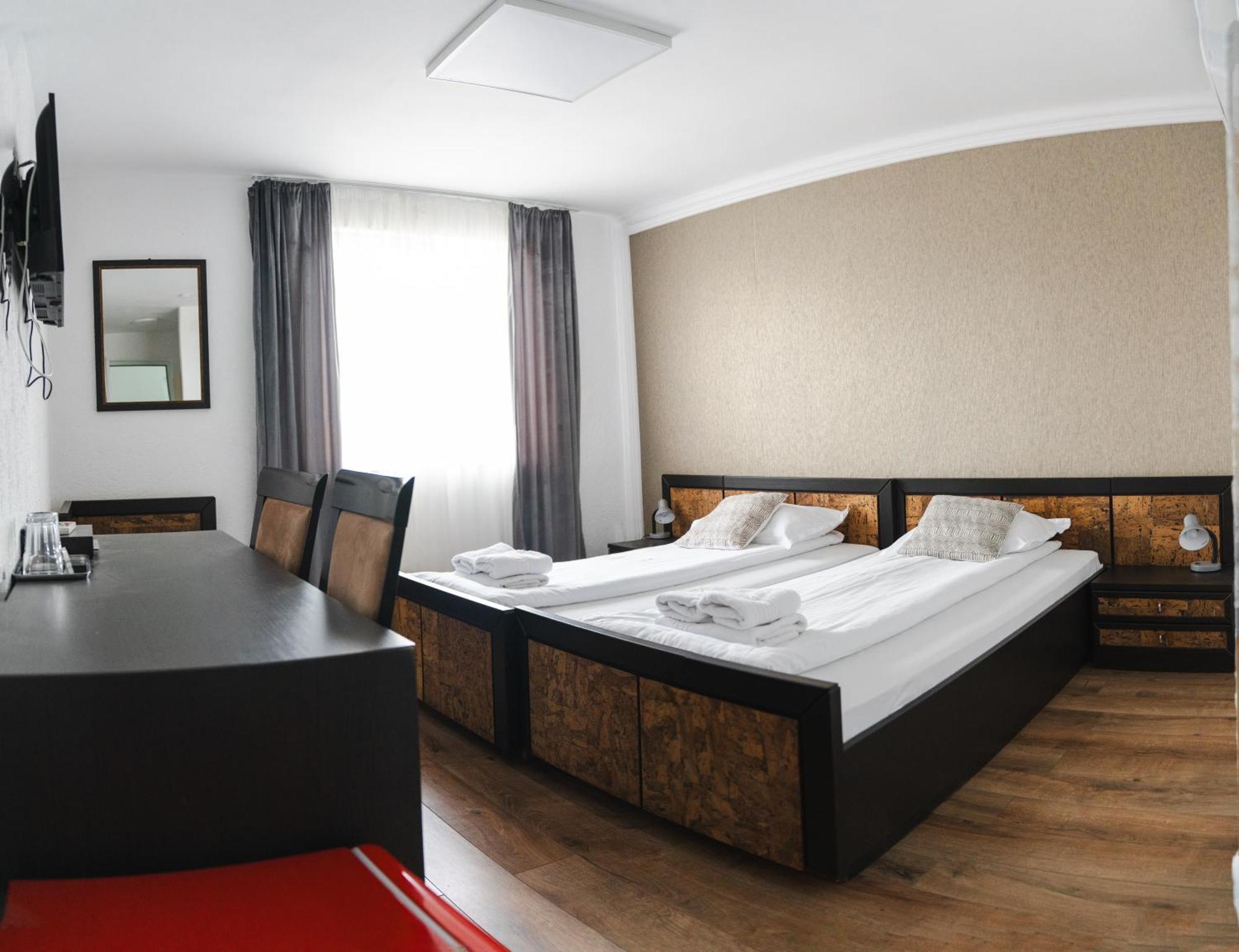 Myda Hotel Apahida Luaran gambar