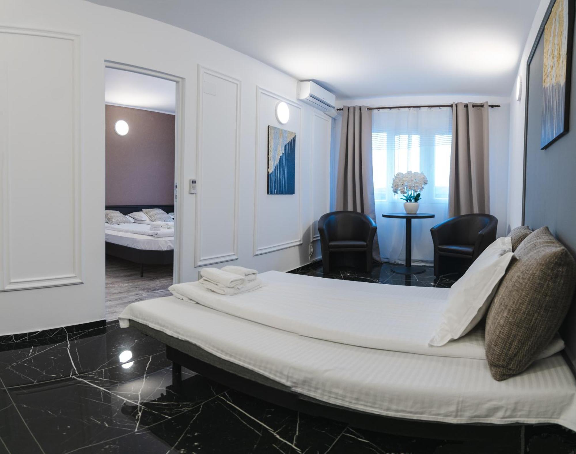 Myda Hotel Apahida Luaran gambar
