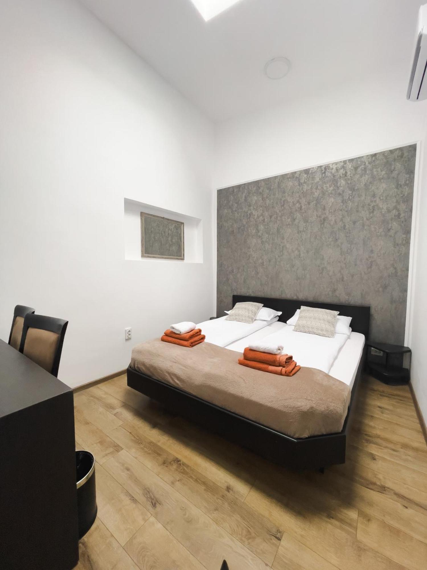 Myda Hotel Apahida Luaran gambar