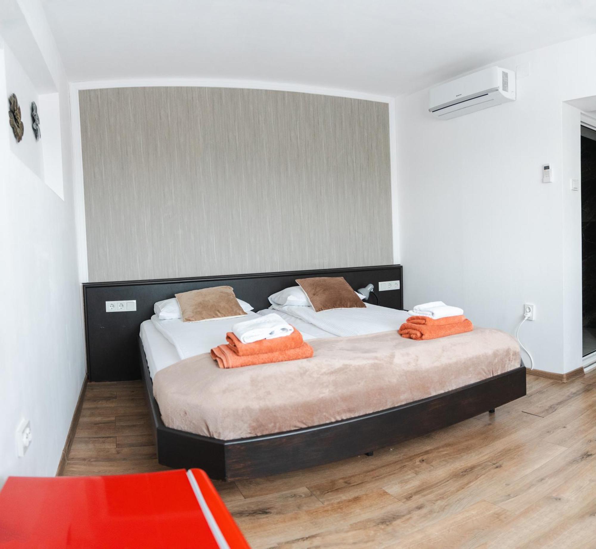Myda Hotel Apahida Luaran gambar