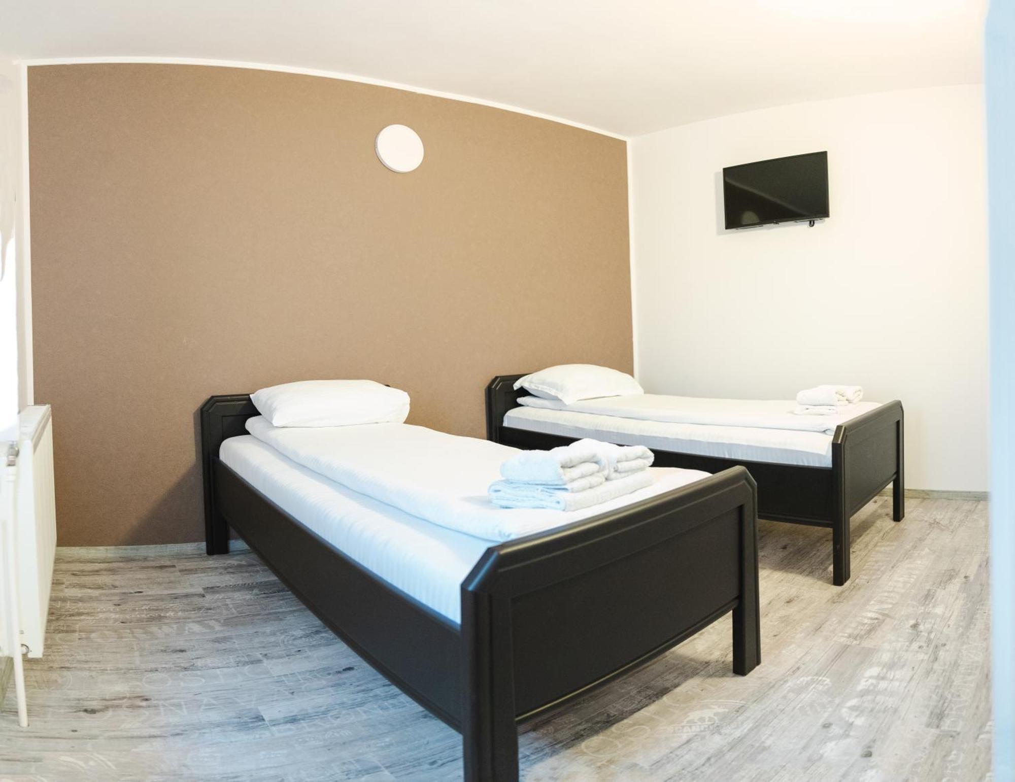 Myda Hotel Apahida Luaran gambar
