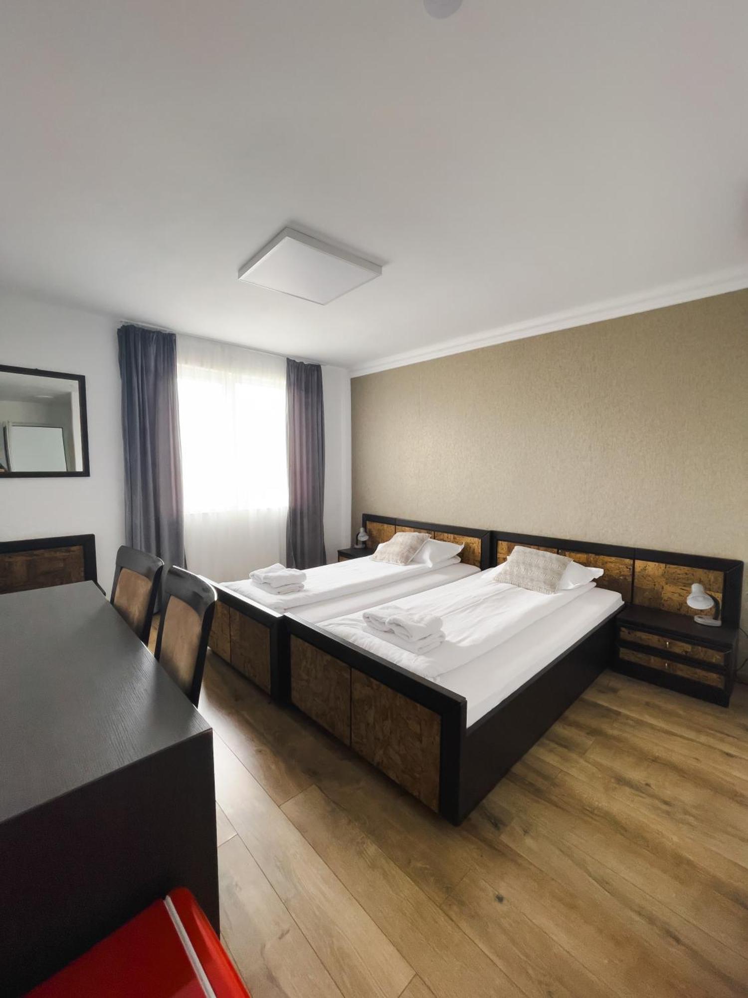 Myda Hotel Apahida Luaran gambar